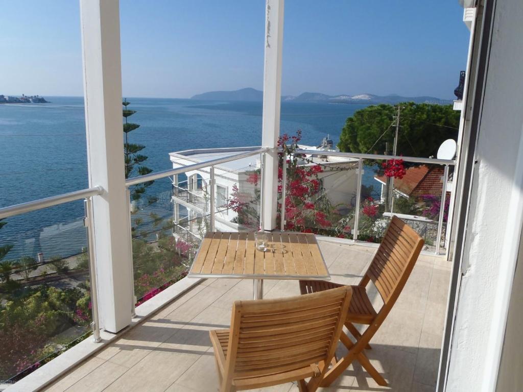 Marina View Residence Gulluk Zewnętrze zdjęcie